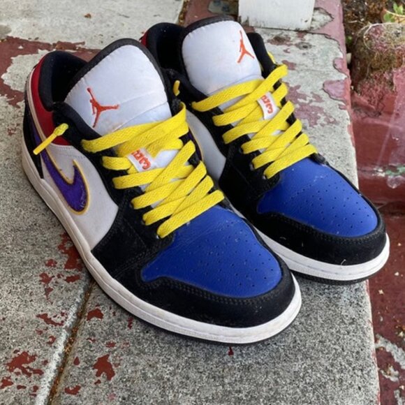 Jordan 1 Low Lakers